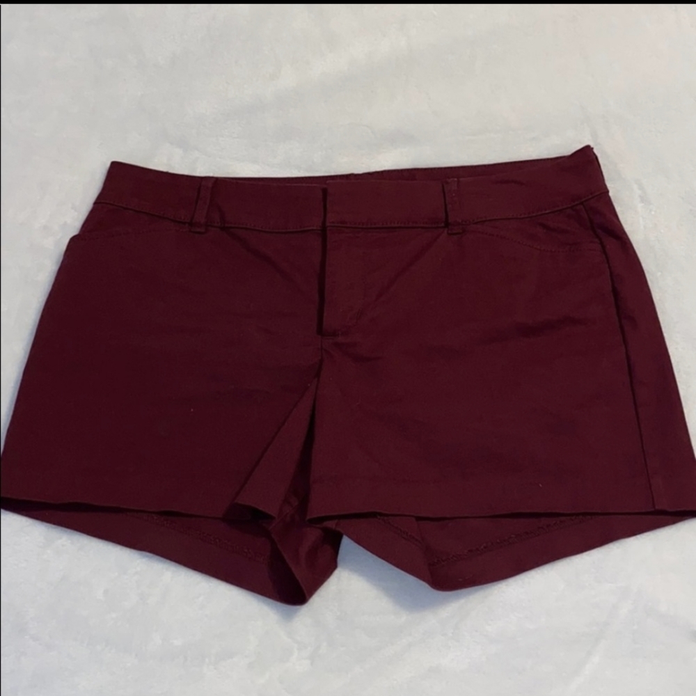 Old Navy Pixie Burgundy Mid Rise Shorts